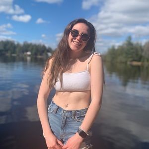 Meet your Posher, Emma